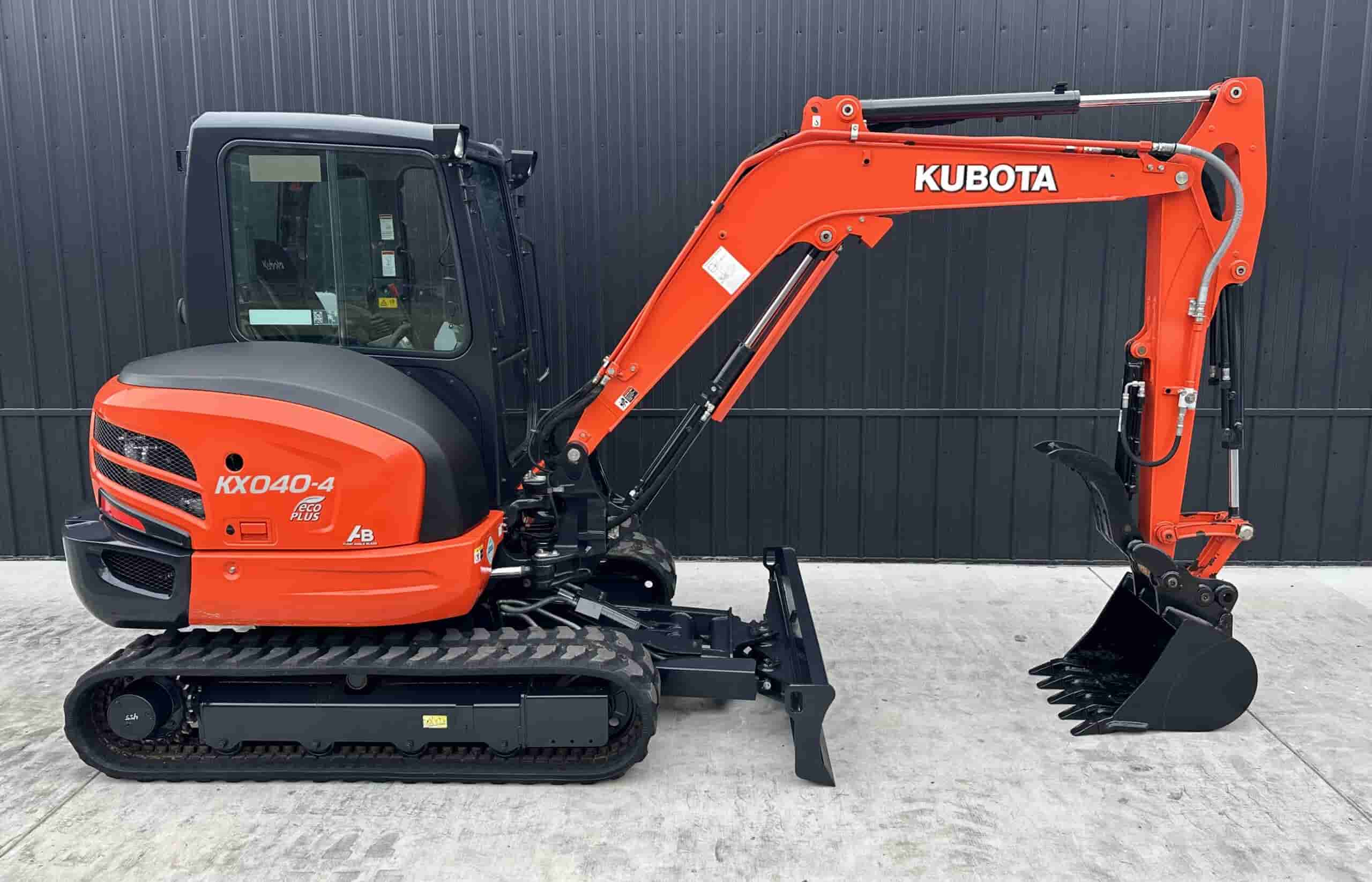 2019 KUBOTA KX040-4
